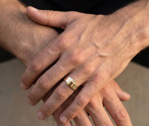 Christian wit gouden cachet ring