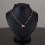 Gouden ketting met J hanger