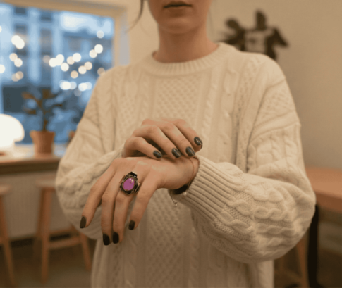 Zilveren ring met kunziet