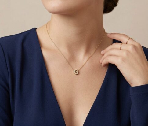 Gouden ketting met G zirkonia hanger