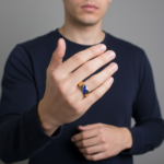 Gouden ring met lapis lazuli