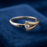 Christian geel wit gouden ring met 1 briljant