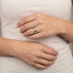 Geel gouden ring met wit diamant