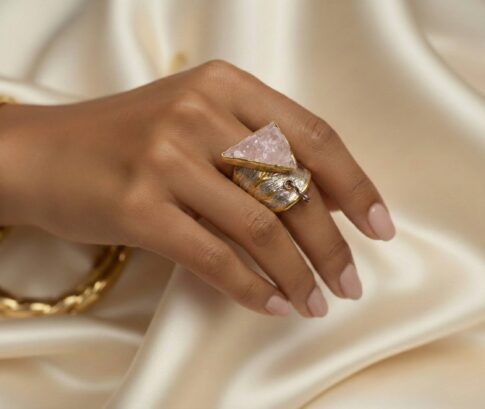 Zilveren rozenkwarts ring