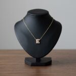 Gouden ketting met E zirkonia hanger