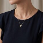 Gouden ketting met P zirkonia hanger