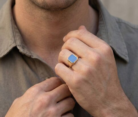 Christian gouden lagensteen cachet ring