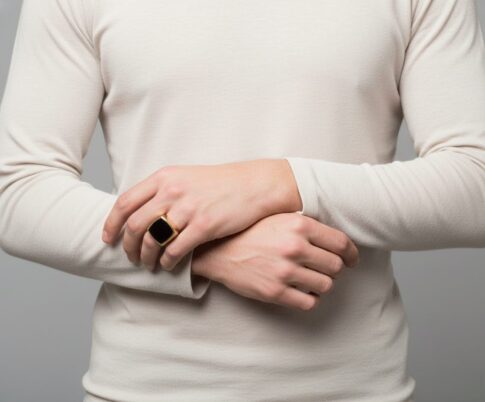 Geel gouden heren zegel ring met onyx