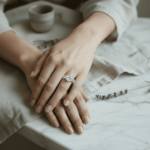 Christian wit gouden fantasie ring met zirconia