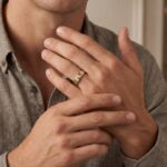 Gouden cachet ring met diamant