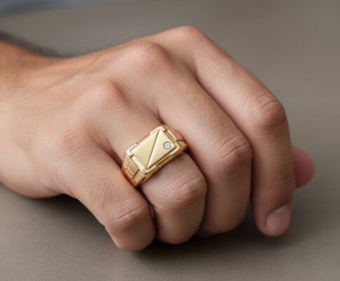 14 karaat gouden cachet ring met diamant