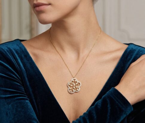 Gouden zirkonia roos hanger