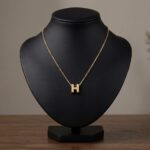 Gouden ketting met H hanger