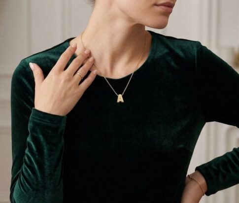 Gouden ketting met A hanger