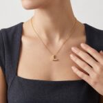 Gouden ketting met L hanger