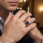 Gouden blauwe lagensteen cachet ring