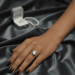 Wit gouden ring met Swarovski zirconia