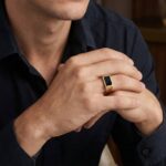 Geel gouden zegelring met onyx