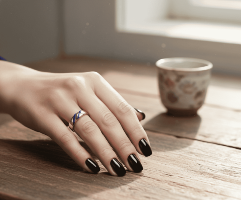 Gouden cachet ring met lapis lazuli