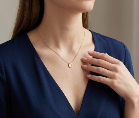 14 karaat ovale hanger met ketting