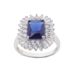 Zilveren zirkonia ring met synthetische saffier