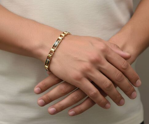 Massieve bicolor armband met keramiek