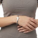 Zilveren armband met kruis