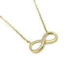 Gouden ketting en infinity hanger