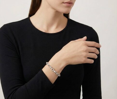 Christian zilveren armband met schakels