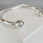 Zilveren slavenarmband
