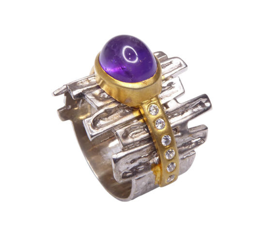 Zilveren ring met amethyst en zirkonia