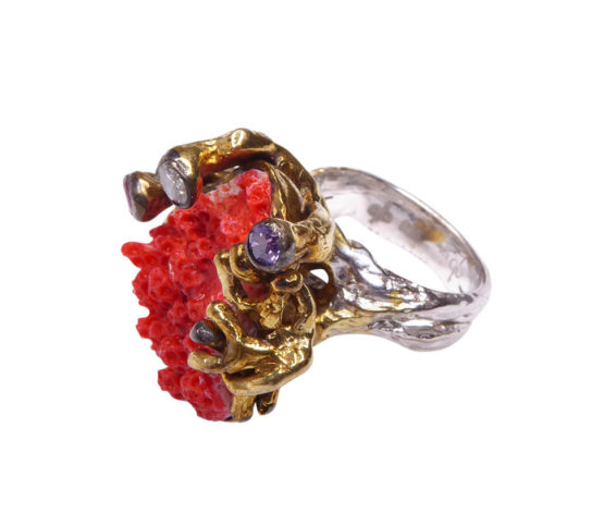 Zilveren ring met sponskoraal