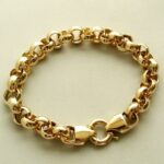 Geel gouden Christian jasseron armband