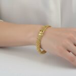 Christian goud geweven armband