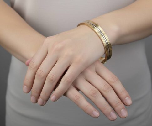 Christian gouden slavenarmband tricolor