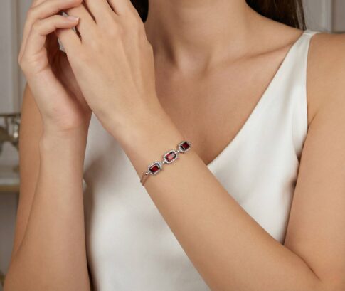 Christian synthetische robijn armband