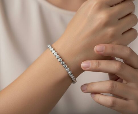 Christian wit gouden tennis armband