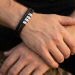 Zilveren naam armband met leer