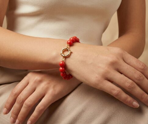 Christian bloedkoraal armband