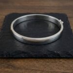 Gouden slavenarmband