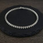 Christian wit gouden tennis armband