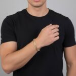 Christian massieve armband