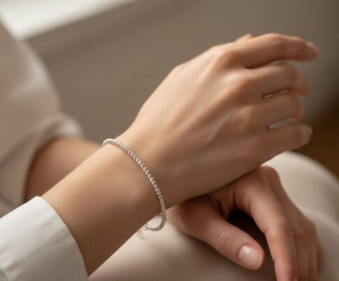 14 karaat Christian wit gouden armband