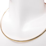 Geel gouden spang half rond