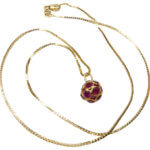 Gouden ketting met robijn hanger