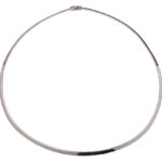 Wit gouden omega collier plat
