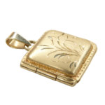Gouden vierkante medaillon