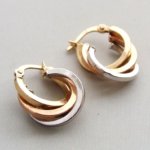 14 karaat Christian tricolor oorbellen