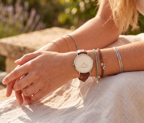 Christian Silver White Classic Amber