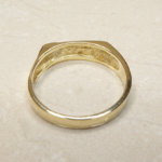 Geel gouden cachet ring
